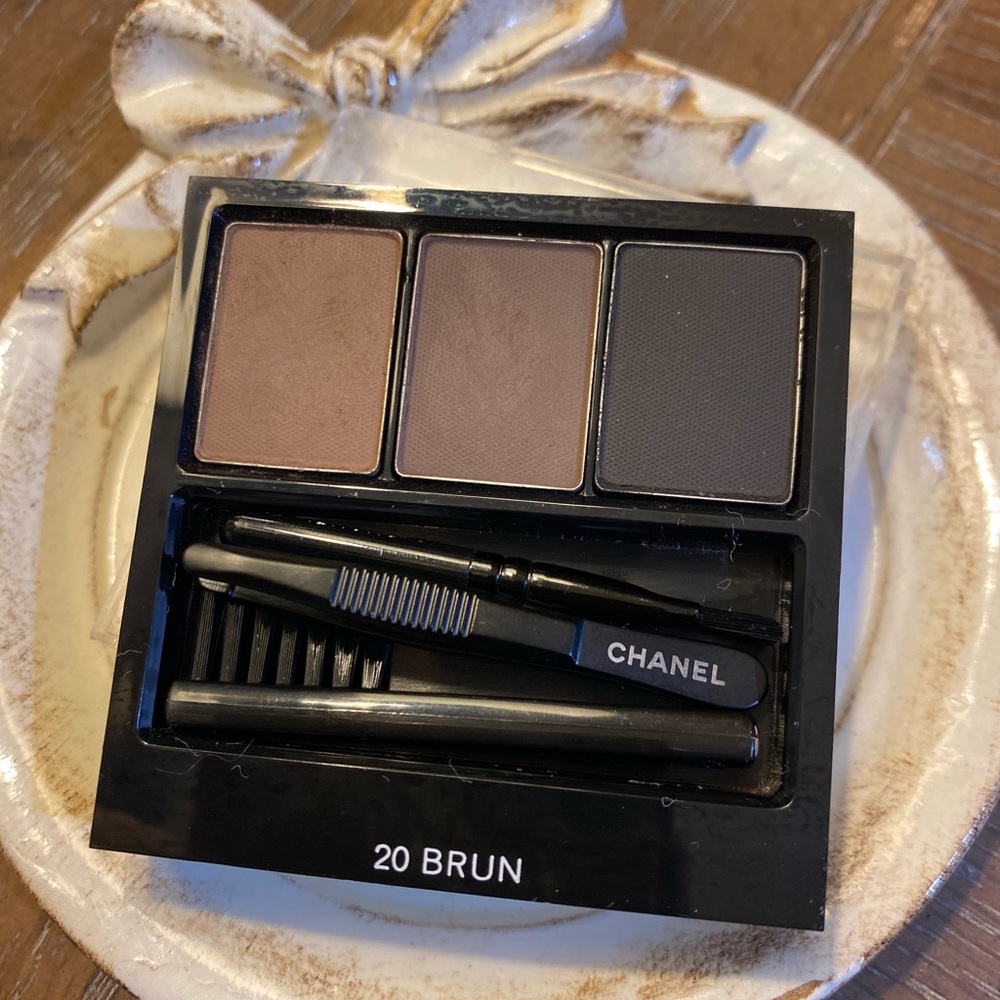 Chanel Perfect Brows